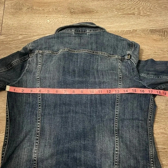 Levi’s ladies denim jean jacket M - Picture 8 of 8